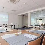 Ibis Styles Centre Les Minimes 라로셸