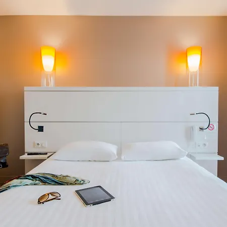 Confort La Rochelle Centre Les Minimes Hotel La Rochelle (Charente-Maritime)