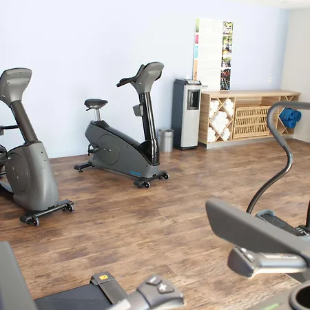 Confort La Rochelle Centre Les Minimes Hotel La Rochelle (Charente-Maritime)