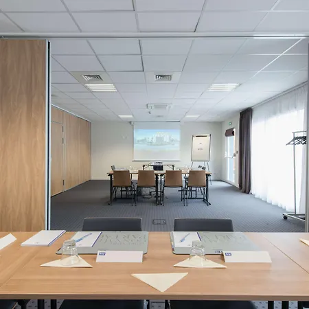 Confort La Rochelle Centre Les Minimes 3*