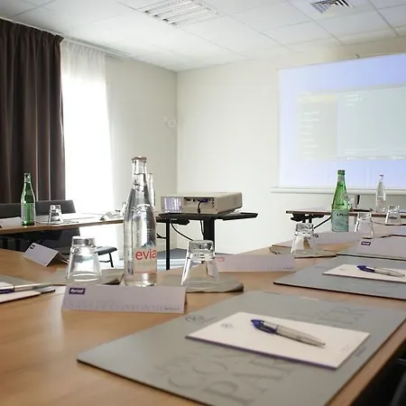 Отель Ibis Styles Centre Les Minimes