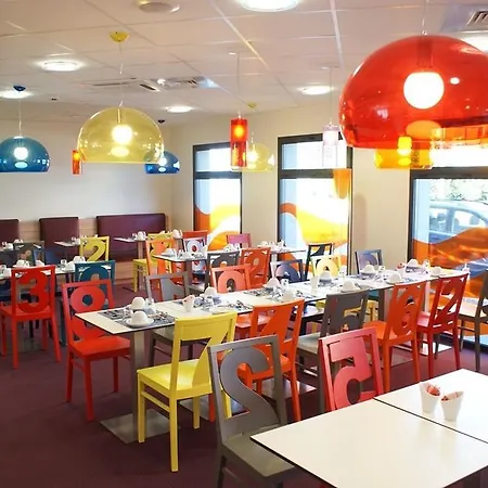Ibis Styles Centre Les Minimes فندق لا روشيل