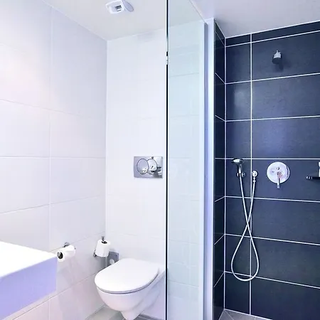 Hotel Confort La Rochelle Centre Les Minimes La Rochelle (Charente-Maritime)