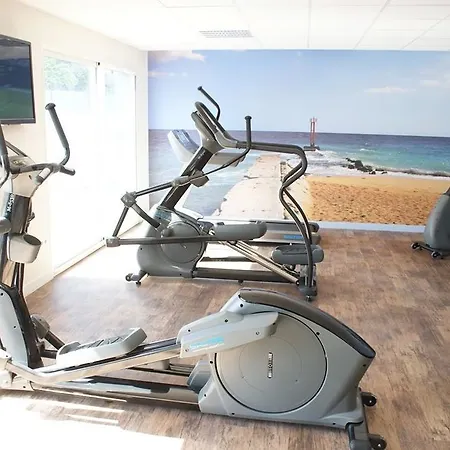 Confort La Rochelle Centre Les Minimes 3*