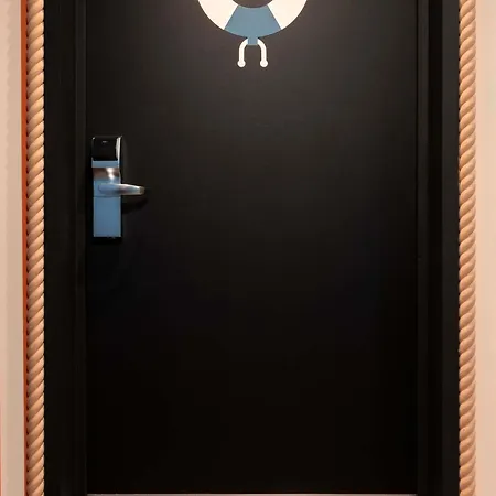 Ibis Styles Centre Les Minimes لا روشيل