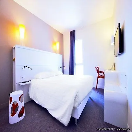Ibis Styles Centre Les Minimes لا روشيل