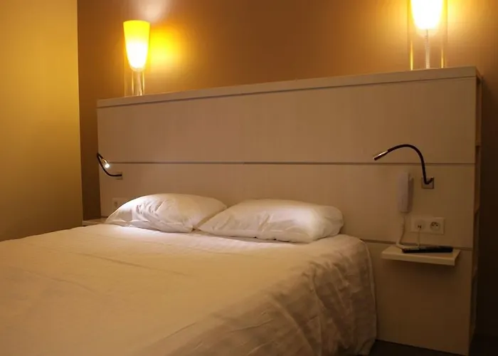 Hotel Ibis Styles Centre Les Minimes 3*