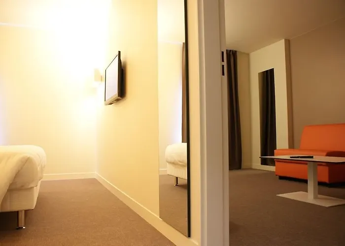 Ibis Styles Centre Les Minimes Hotel 3*