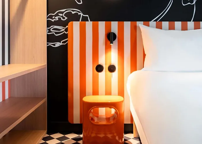 Hotel Ibis Styles Centre Les Minimes 3*